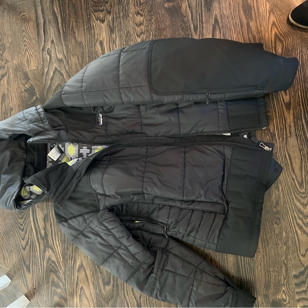 Patagonia men’s winter coat